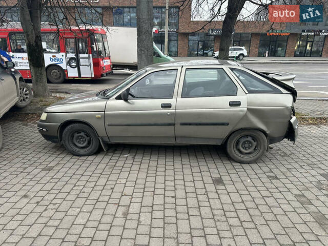 Серый ВАЗ 2112, объемом двигателя 1.5 л и пробегом 227 тыс. км за 550 $, фото 4 на Automoto.ua