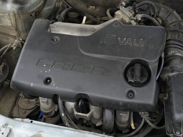 Серый ВАЗ 2112, объемом двигателя 1.5 л и пробегом 200 тыс. км за 800 $, фото 6 на Automoto.ua