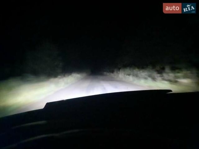 Сірий ВАЗ 2112, об'ємом двигуна 1.5 л та пробігом 266 тис. км за 3500 $, фото 22 на Automoto.ua