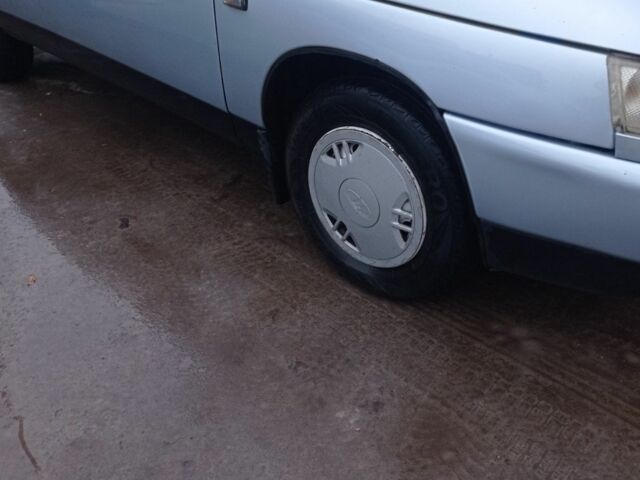 Серый ВАЗ 2112, объемом двигателя 1.5 л и пробегом 154 тыс. км за 1700 $, фото 2 на Automoto.ua