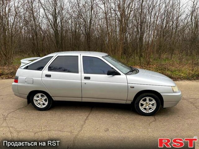 Серый ВАЗ 2112, объемом двигателя 1.5 л и пробегом 116 тыс. км за 2700 $, фото 1 на Automoto.ua