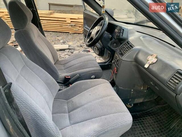 Сірий ВАЗ 2112, об'ємом двигуна 1.5 л та пробігом 329 тис. км за 650 $, фото 5 на Automoto.ua