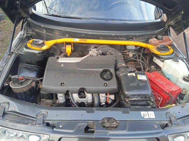 Серый ВАЗ 2112, объемом двигателя 1.5 л и пробегом 2 тыс. км за 1500 $, фото 1 на Automoto.ua