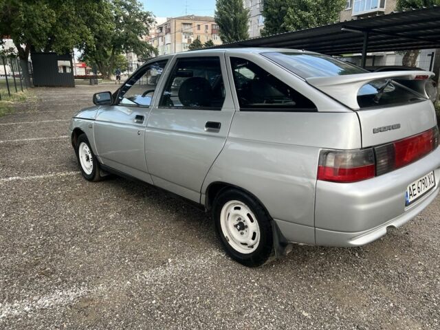 Серый ВАЗ 2112, объемом двигателя 1.5 л и пробегом 170 тыс. км за 1950 $, фото 3 на Automoto.ua