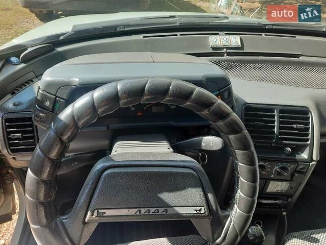 Сірий ВАЗ 2112, об'ємом двигуна 1.5 л та пробігом 266 тис. км за 3500 $, фото 18 на Automoto.ua