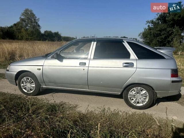 Серый ВАЗ 2112, объемом двигателя 0 л и пробегом 350 тыс. км за 2000 $, фото 1 на Automoto.ua