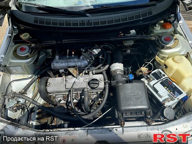 Серый ВАЗ 2112, объемом двигателя 1.5 л и пробегом 238 тыс. км за 749 $, фото 11 на Automoto.ua