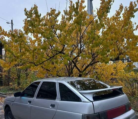 ВАЗ 2112 2002 в Павлограде на Automoto.ua Серый ВАЗ 2112, объемом двигателя 1.5 л и пробегом 58 тыс. км за 2300 $, фото 3 на Automoto.ua