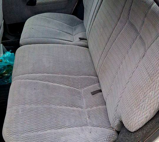 Сірий ВАЗ 2112, об'ємом двигуна 1.5 л та пробігом 264 тис. км за 2200 $, фото 6 на Automoto.ua