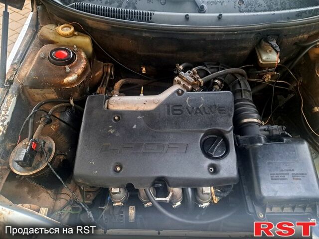 Серый ВАЗ 2112, объемом двигателя 1.5 л и пробегом 267 тыс. км за 1250 $, фото 12 на Automoto.ua