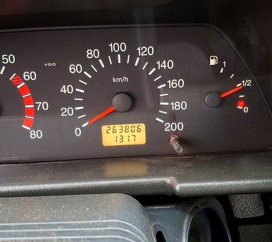 Сірий ВАЗ 2112, об'ємом двигуна 1.5 л та пробігом 264 тис. км за 2200 $, фото 10 на Automoto.ua