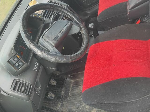 Сірий ВАЗ 2112, об'ємом двигуна 1.5 л та пробігом 213 тис. км за 1600 $, фото 8 на Automoto.ua