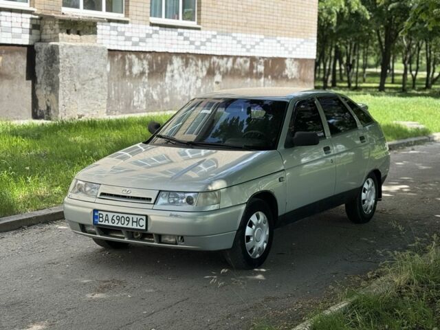 Серый ВАЗ 2112, объемом двигателя 1.5 л и пробегом 250 тыс. км за 2000 $, фото 3 на Automoto.ua