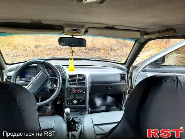 Серый ВАЗ 2112, объемом двигателя 1.5 л и пробегом 0 тыс. км за 1700 $, фото 5 на Automoto.ua