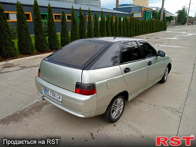 Серый ВАЗ 2112, объемом двигателя 1.5 л и пробегом 250 тыс. км за 1800 $, фото 2 на Automoto.ua