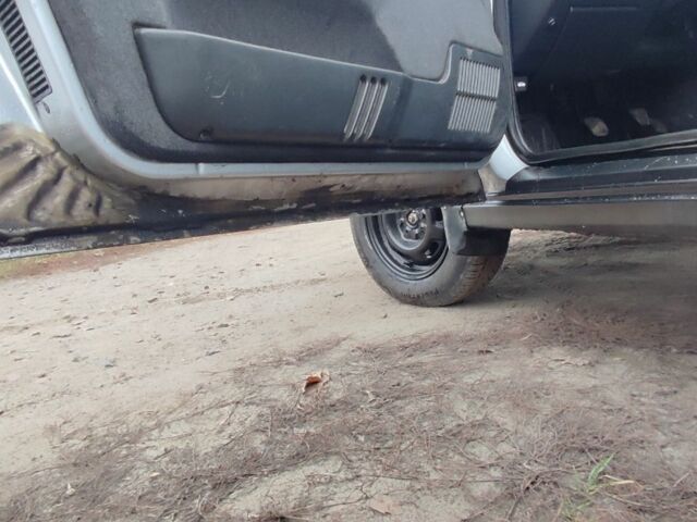 Серый ВАЗ 2112, объемом двигателя 1.5 л и пробегом 350 тыс. км за 1900 $, фото 19 на Automoto.ua