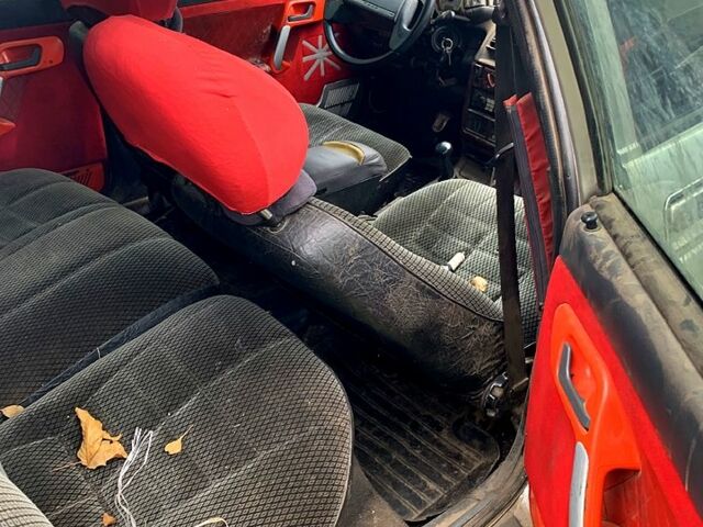 Серый ВАЗ 2112, объемом двигателя 1.5 л и пробегом 0 тыс. км за 850 $, фото 4 на Automoto.ua