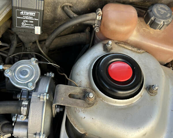 Сірий ВАЗ 2112, об'ємом двигуна 1.5 л та пробігом 216 тис. км за 2000 $, фото 27 на Automoto.ua