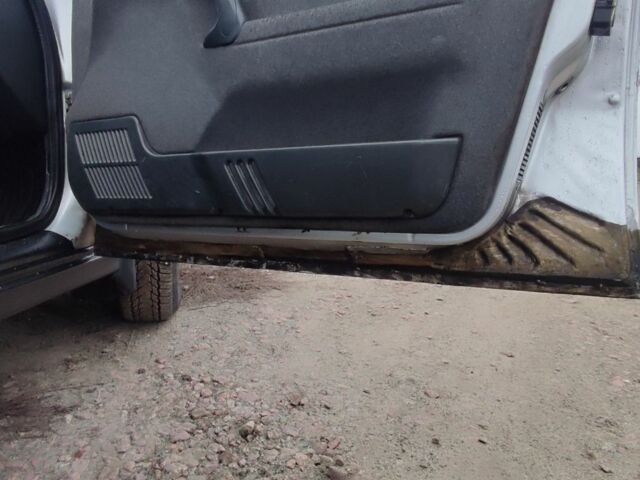 Серый ВАЗ 2112, объемом двигателя 1.5 л и пробегом 350 тыс. км за 1900 $, фото 21 на Automoto.ua