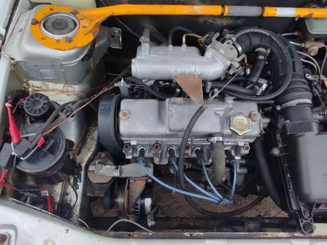 Серый ВАЗ 2112, объемом двигателя 1.5 л и пробегом 350 тыс. км за 1900 $, фото 23 на Automoto.ua