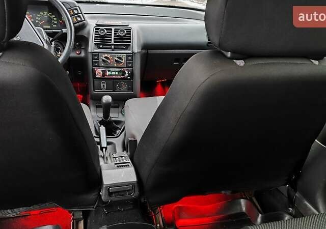 Серый ВАЗ 2112, объемом двигателя 1.5 л и пробегом 300 тыс. км за 1300 $, фото 8 на Automoto.ua