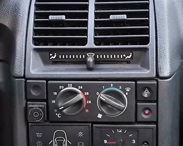 Серый ВАЗ 2112, объемом двигателя 1.6 л и пробегом 250 тыс. км за 1200 $, фото 10 на Automoto.ua