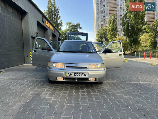 Сірий ВАЗ 2112, об'ємом двигуна 1.5 л та пробігом 216 тис. км за 2000 $, фото 2 на Automoto.ua
