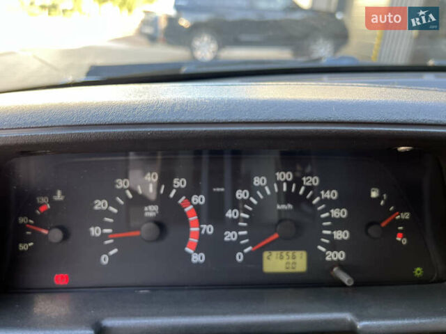 Сірий ВАЗ 2112, об'ємом двигуна 1.5 л та пробігом 216 тис. км за 2000 $, фото 24 на Automoto.ua