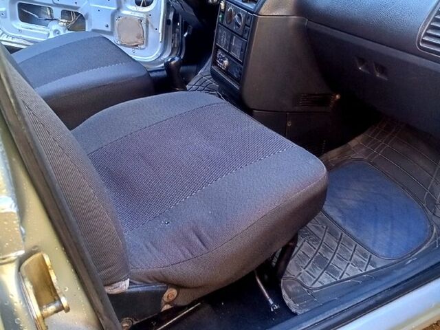 Сірий ВАЗ 2112, об'ємом двигуна 1.6 л та пробігом 200 тис. км за 2500 $, фото 3 на Automoto.ua