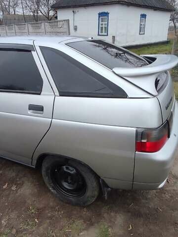 Серый ВАЗ 2112, объемом двигателя 1.5 л и пробегом 350 тыс. км за 1900 $, фото 12 на Automoto.ua