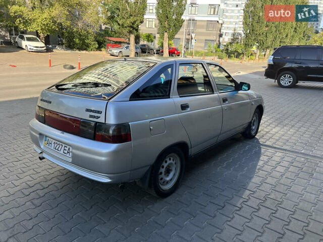 Сірий ВАЗ 2112, об'ємом двигуна 1.5 л та пробігом 216 тис. км за 2000 $, фото 6 на Automoto.ua