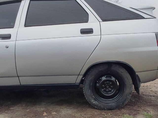 Серый ВАЗ 2112, объемом двигателя 1.5 л и пробегом 350 тыс. км за 1900 $, фото 6 на Automoto.ua