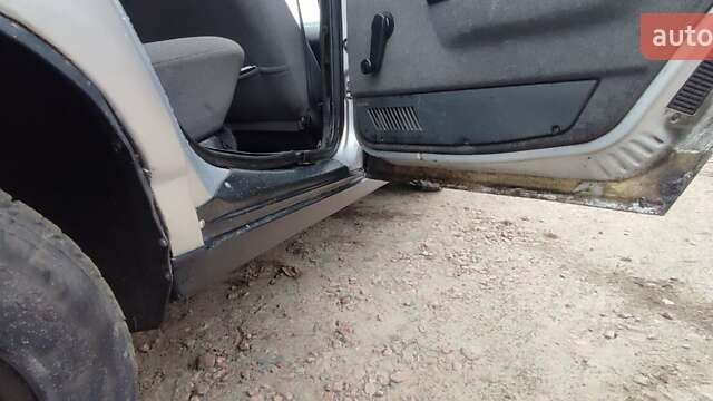 Серый ВАЗ 2112, объемом двигателя 1.5 л и пробегом 350 тыс. км за 1900 $, фото 20 на Automoto.ua