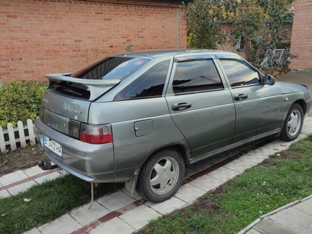 Серый ВАЗ 2112, объемом двигателя 1.5 л и пробегом 250 тыс. км за 1432 $, фото 2 на Automoto.ua