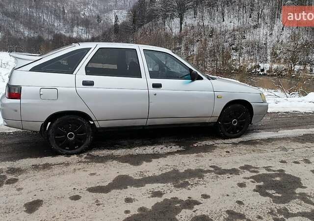 Серый ВАЗ 2112, объемом двигателя 1.5 л и пробегом 300 тыс. км за 1300 $, фото 14 на Automoto.ua