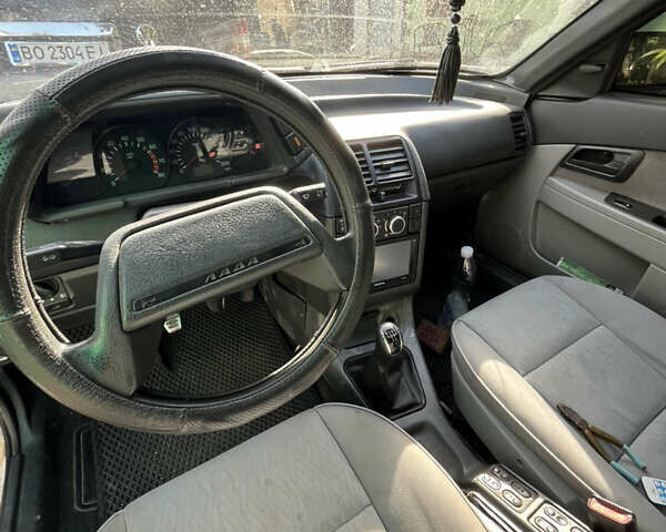 Сірий ВАЗ 2112, об'ємом двигуна 1.6 л та пробігом 184 тис. км за 1550 $, фото 9 на Automoto.ua
