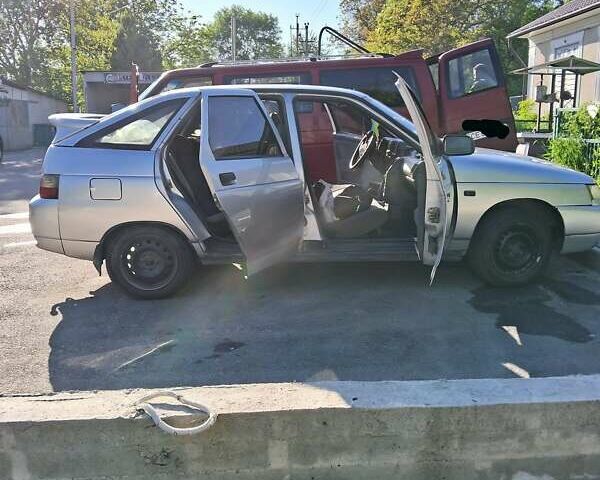 Сірий ВАЗ 2112, об'ємом двигуна 1.6 л та пробігом 230 тис. км за 1900 $, фото 3 на Automoto.ua