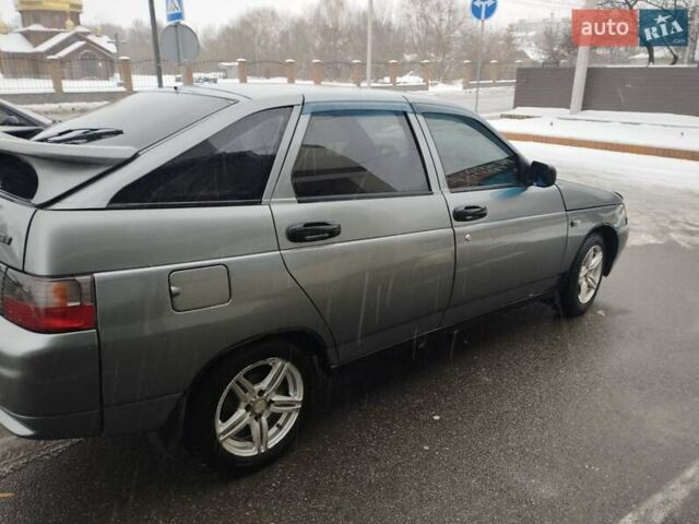 Сірий ВАЗ 2112, об'ємом двигуна 1.6 л та пробігом 290 тис. км за 1800 $, фото 6 на Automoto.ua