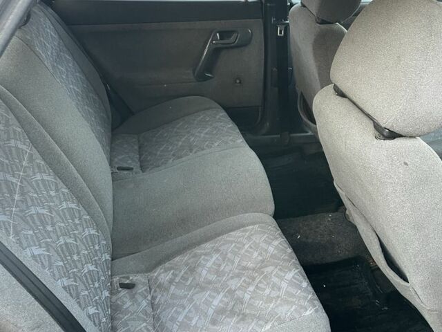 Сірий ВАЗ 2112, об'ємом двигуна 0 л та пробігом 400 тис. км за 1181 $, фото 7 на Automoto.ua