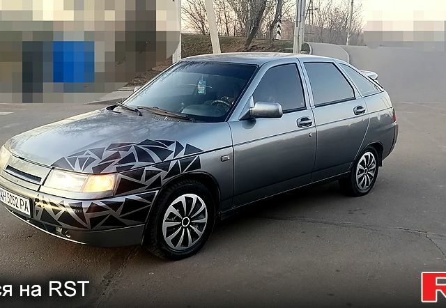 Серый ВАЗ 2112, объемом двигателя 1.6 л и пробегом 226 тыс. км за 2500 $, фото 1 на Automoto.ua