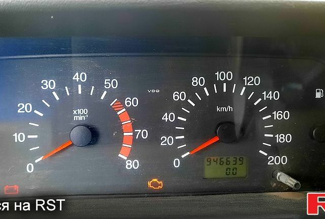 Сірий ВАЗ 2112, об'ємом двигуна 1.6 л та пробігом 199 тис. км за 1750 $, фото 10 на Automoto.ua