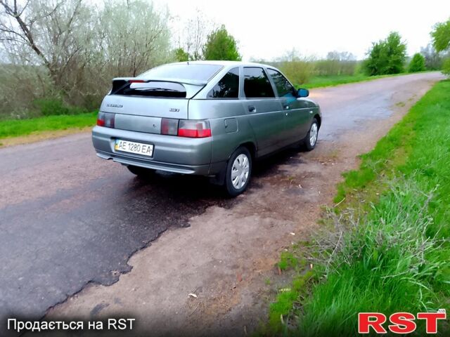 Серый ВАЗ 2112, объемом двигателя 16 л и пробегом 271 тыс. км за 2760 $, фото 5 на Automoto.ua