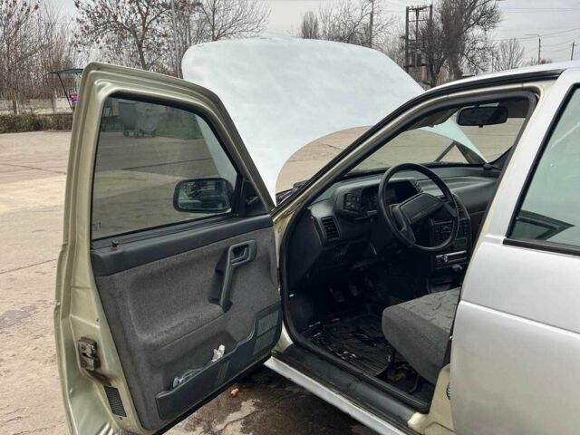 Серый ВАЗ 2112, объемом двигателя 1.6 л и пробегом 130 тыс. км за 1500 $, фото 7 на Automoto.ua