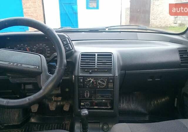 Серый ВАЗ 2112, объемом двигателя 1.6 л и пробегом 210 тыс. км за 1850 $, фото 8 на Automoto.ua