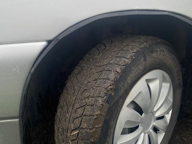 Сірий ВАЗ 2112, об'ємом двигуна 1.6 л та пробігом 300 тис. км за 1350 $, фото 2 на Automoto.ua