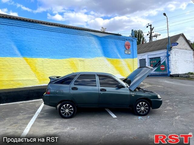 Сірий ВАЗ 2112, об'ємом двигуна 1.6 л та пробігом 200 тис. км за 1950 $, фото 4 на Automoto.ua