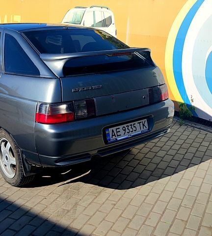 Серый ВАЗ 2112, объемом двигателя 1.6 л и пробегом 195 тыс. км за 2300 $, фото 4 на Automoto.ua