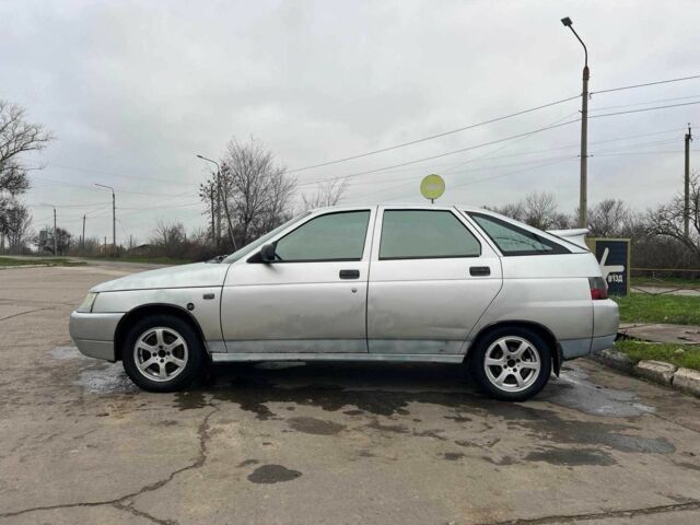 Серый ВАЗ 2112, объемом двигателя 1.6 л и пробегом 130 тыс. км за 1500 $, фото 2 на Automoto.ua