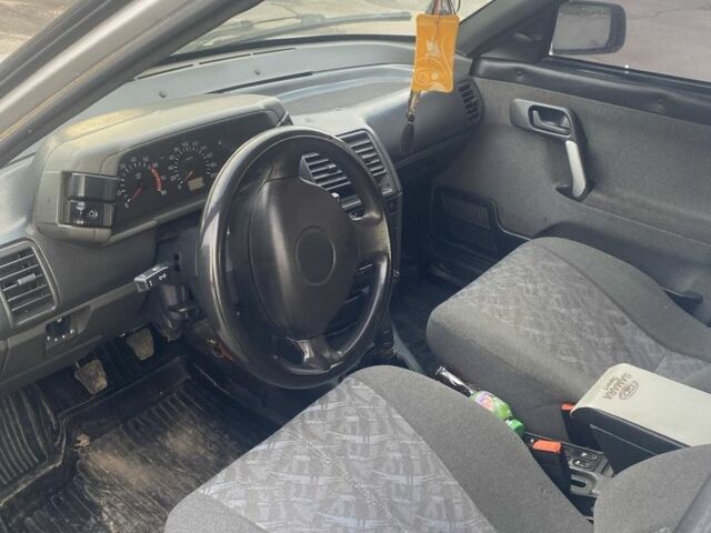 Серый ВАЗ 2112, объемом двигателя 1.6 л и пробегом 200 тыс. км за 1650 $, фото 4 на Automoto.ua