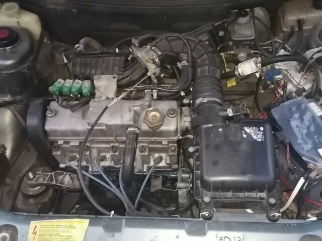 Сірий ВАЗ 2112, об'ємом двигуна 1.6 л та пробігом 226 тис. км за 2650 $, фото 18 на Automoto.ua